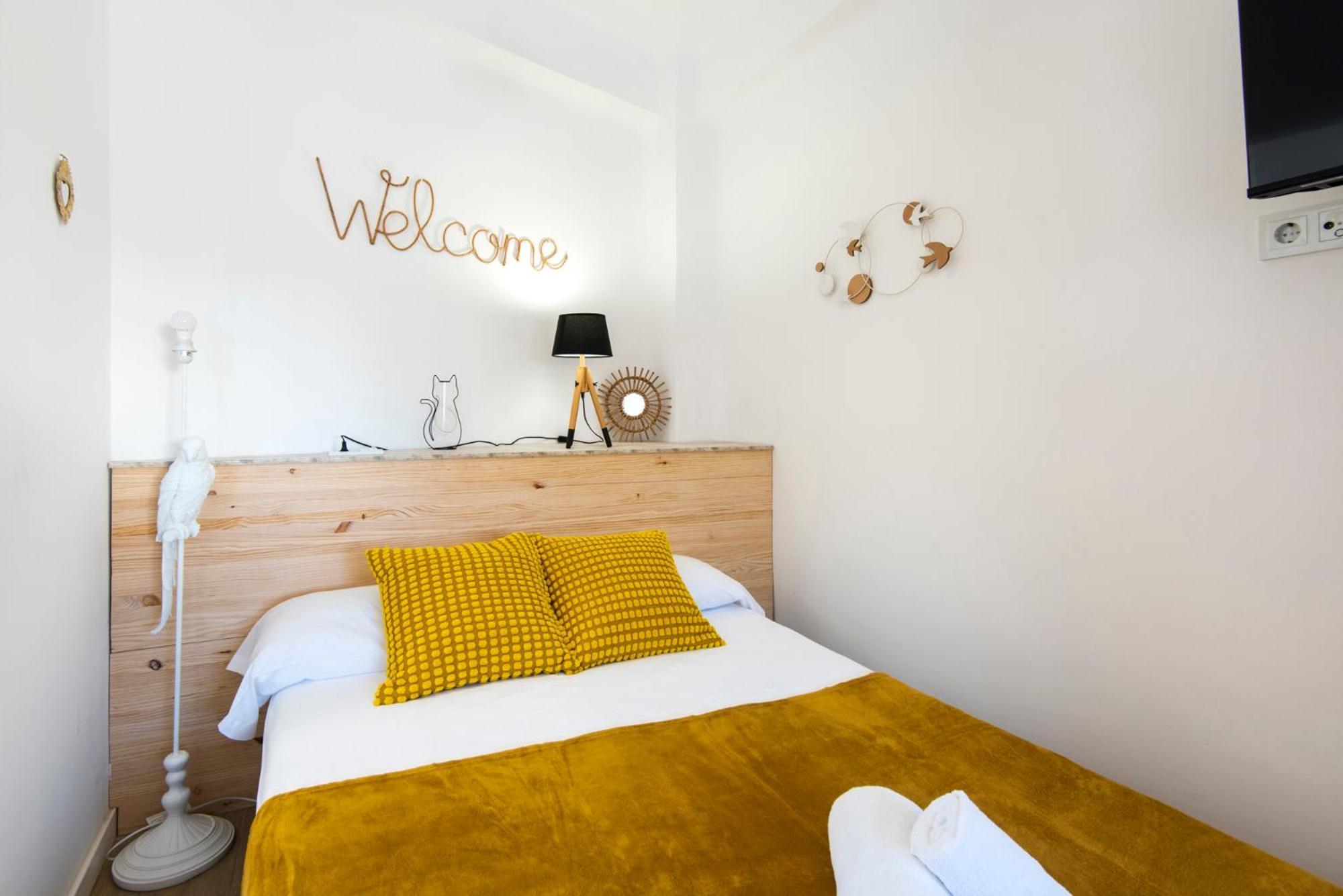 Apartment Malaga Tour Museums Constitucion Square Exterior foto